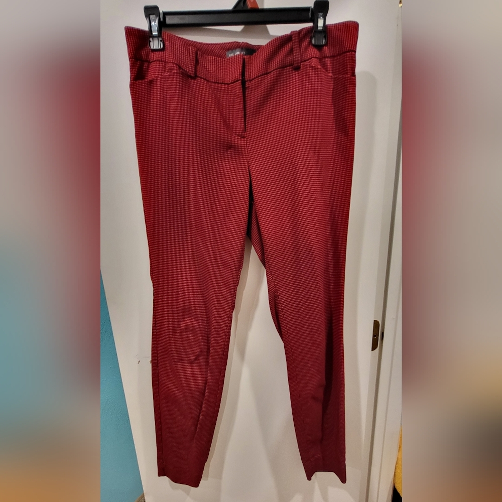 ***LAST CHANCE***The Limited Red And Black Herringbone  Stretch Skinny Pants